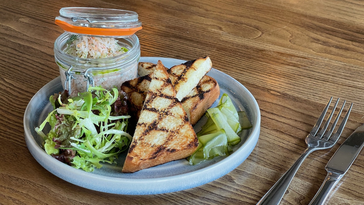 New Inn St Ives Smoked Salmon Pate 3
