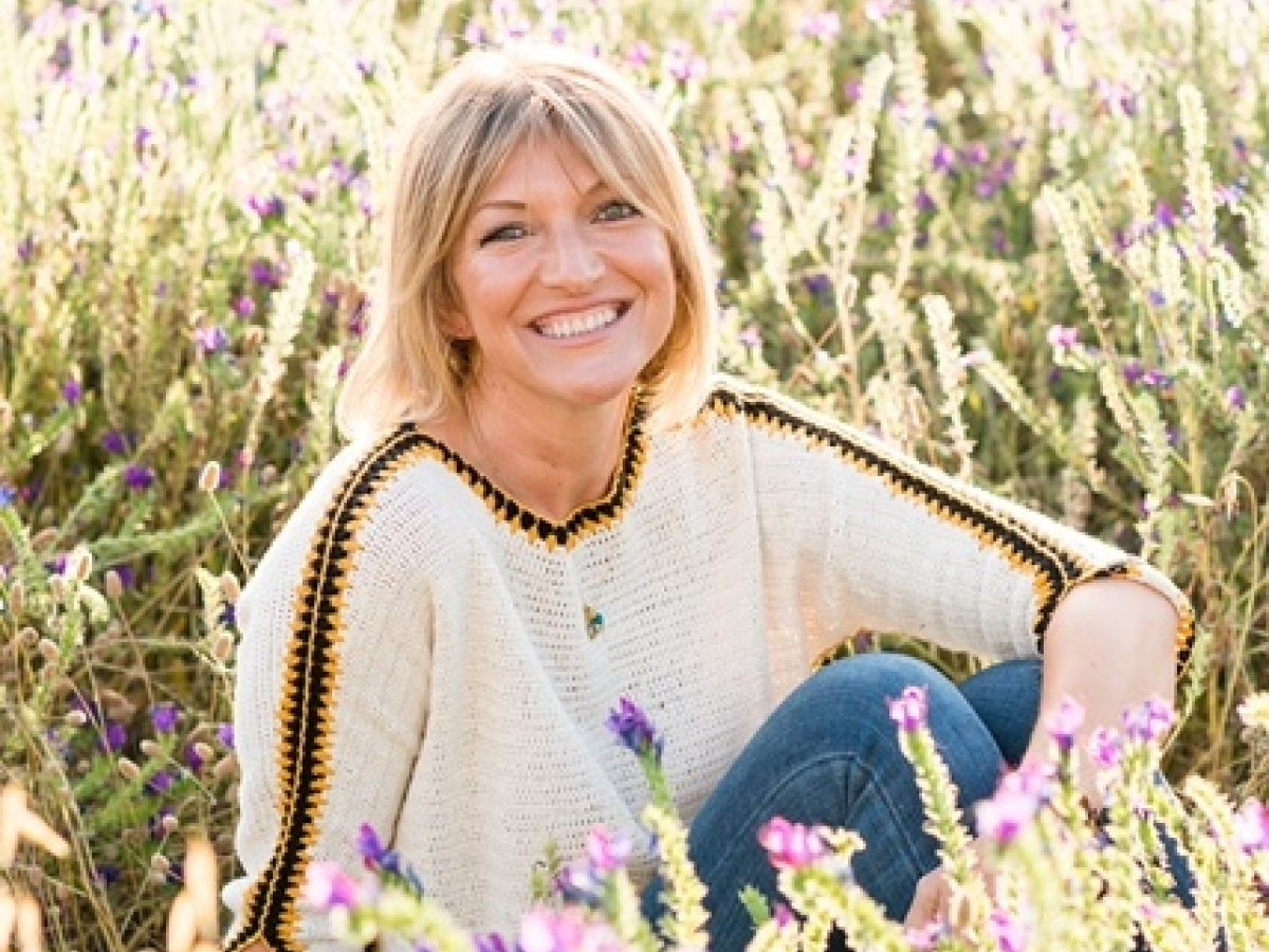 Faye Reason: Redefining magic | Tresco Island