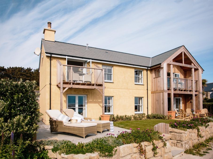 Lighthouse Holiday Cottage, Tresco, Isles of Scilly | Tresco Island