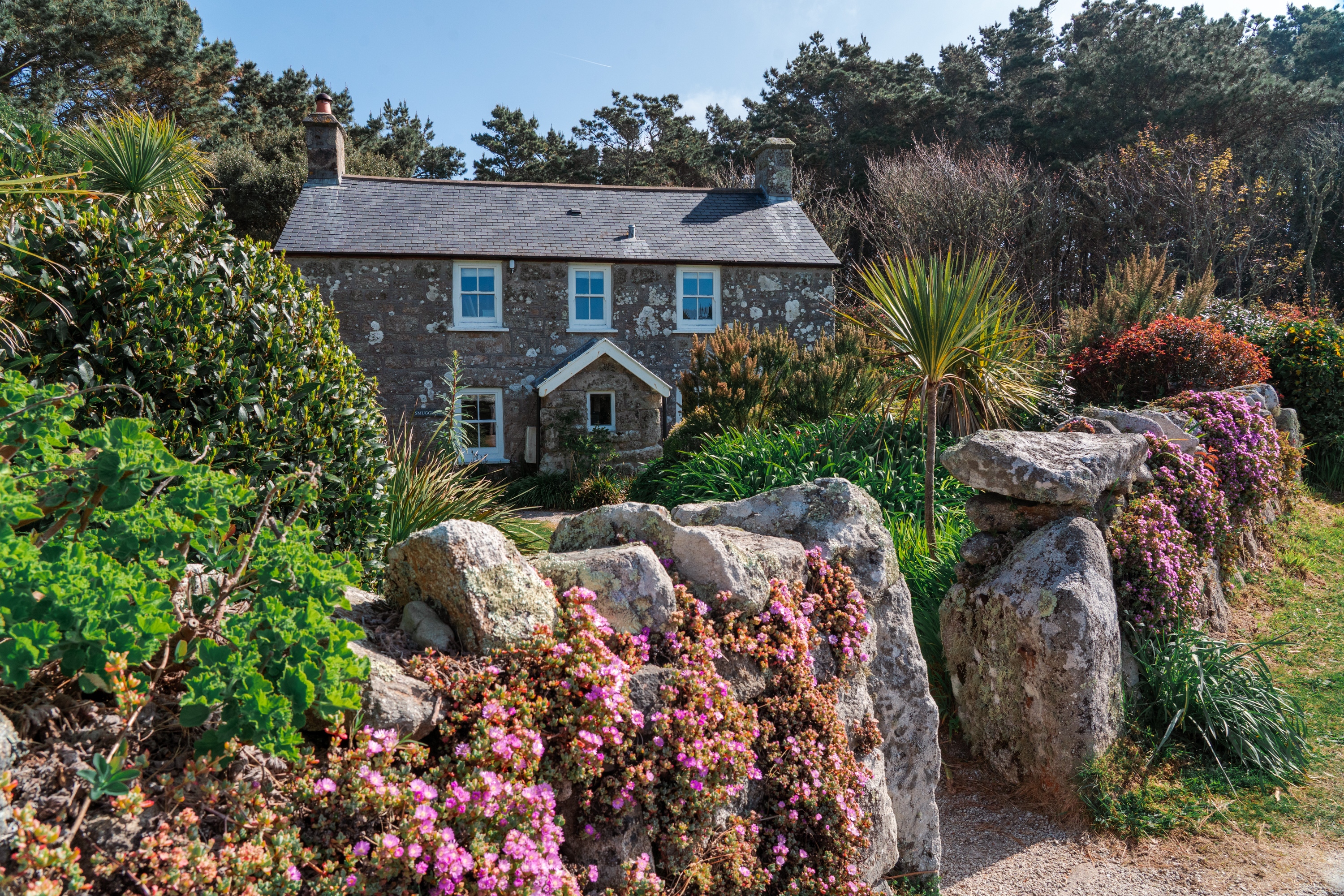 Tresco Smugglers Cottage 1